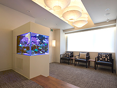 アース歯科クリニック 歯医者 板橋 待合室